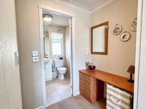 Photo 18- click for photo gallery